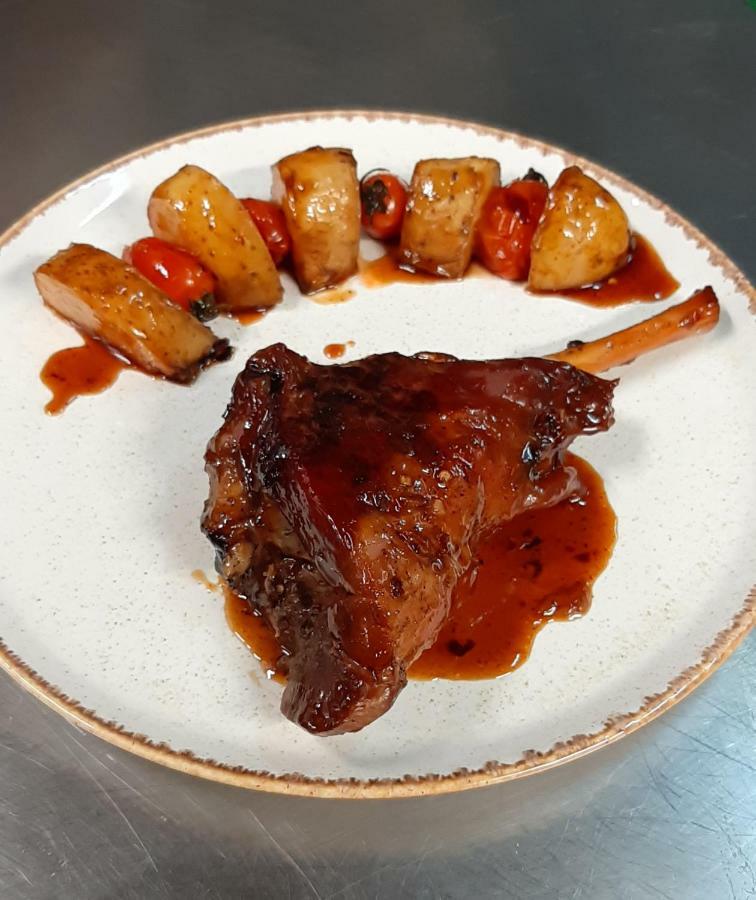 Chortáta T'Aloni酒店 外观 照片